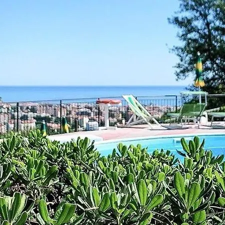 Casa de Férias Tourist Villaggio Colombo, *